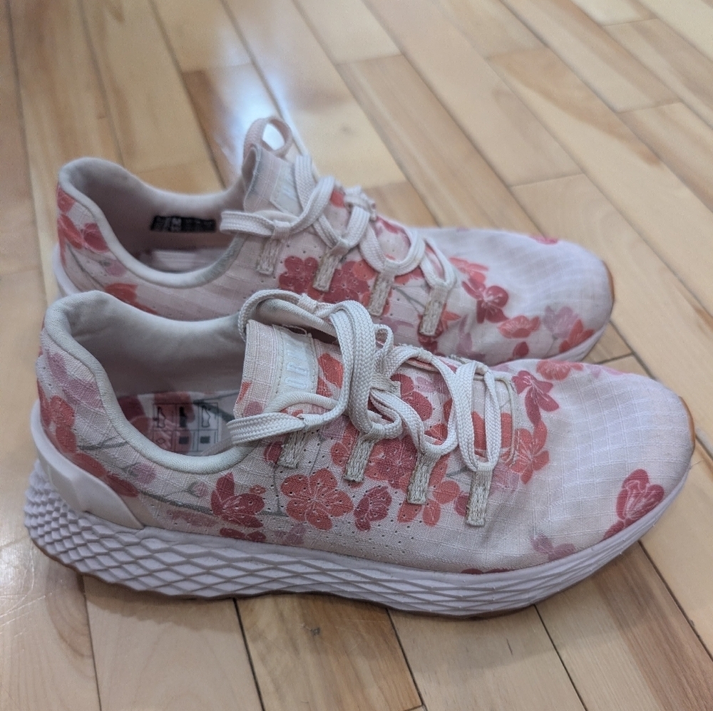 NOBULL | Pink Cherry Blossom Mesh Runner Shoes Women’s 7 / Men’s 5.5